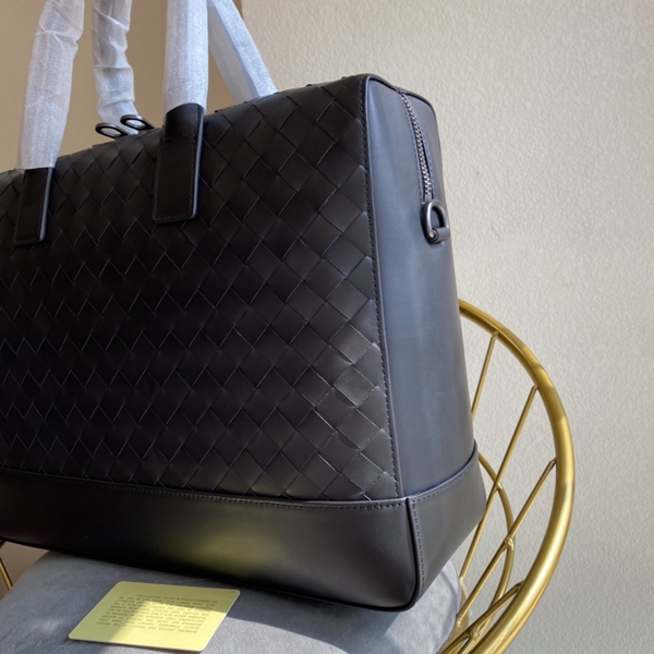 ボッテガヴェネタバッグ内部構造